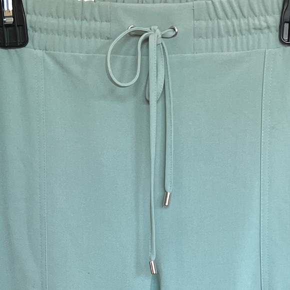 Nine West Women’s Elastic-Cuff Relaxed Jogger Pant Mint XL Mid Rise Loose Fit - Picture 8 of 10